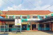 TwoSpaces Living at Sutomo Homestay, Madiun