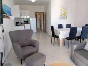 Nice 2 Bed Apartment