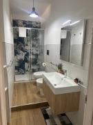 Holiday house ice honey