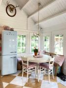 Charming Home and Gardens in Augsburg