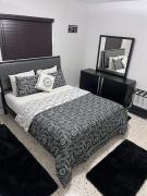 Stylish 1BR w Free Parking, near Wynwood & DT