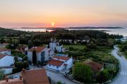 Top Pula