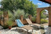 Villa Palmier Terrace, Garden & Serenity at PV