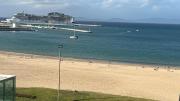 Bel appart sur la corniche, piscine, vue partielle sur la mer