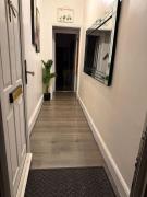 Cowper St - Modern 3 Bedroom House - For Families - Contractors - Tourist - Amazon Prime