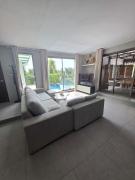 Top Baan Tai