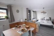 LImpasse en Duo, appartement cosy 2 personnes avec SPA extérieur privé
