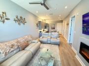 Cozy Luxury Modern Apartment Downtown Dallas Farmers Market