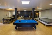 Studio with Pool Table and Optional Sauna & Hot Tub