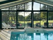 Appartement premium dans propriété avec parc et piscine chauffée privée