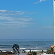 Apartamento T16 3 dormitórios com ar-condicionado em Mongaguá