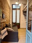 Loft con patio frente a Mercado San Telmo, 2 baños