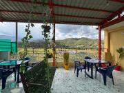 Top Chaukhutia