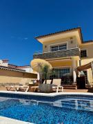 High Standard House with privat Pool