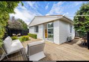 Modern Merivale Escape Prime Location
