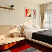 Top Khlong San