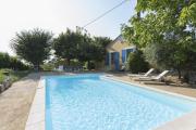 Les Amandiers with pool in beautiful Provence