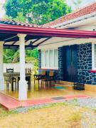 The Dammi Place -Mirissa