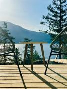 Top Bowen Island