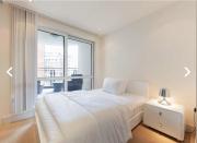 Chic Luxury Flat in Chelsea Creek SW6