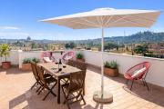 Donatello Rooftop Loft - Panoramic city view by RHR