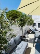 Top Paralimni