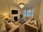 Stylish Home Near Birkdale Village & Golf Course