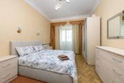 2-Bedroom Apartment on Khreshchatyk