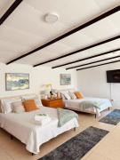 Escazú Modern Apt with AC & Great Location