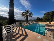Villa Rhea - piscine -vue panoramique mer et foret