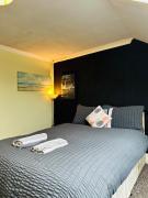 The Nest Retreat