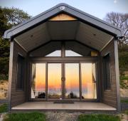 POD4 Family Glamping with seaview & Wi-Fi