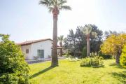 Vickis house 2-bedroom with yard and garden