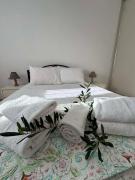 Top Himare