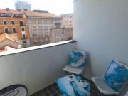 Perfect Location Split Center Apartments
