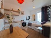 Perfect Location Split Center Apartments