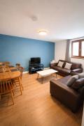 Cosy Town Centre House, Close to Uni and Hospital