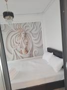 Mamaia 33