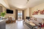 Top Argostoli