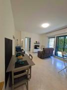 Flower House Bilocale Moderno vicino Fiera Milano