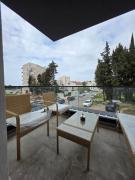Top Bar