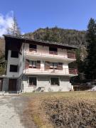 Appartamento moderno nel cuore della montagna, a due passi da Champoluc
