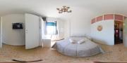 Top Naples