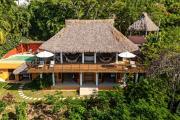 Tranquil Retreat with Pool, Views of the ocean, close to beach