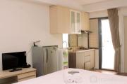 Cozy Studio at Metropark Condominium Jabebeka Apartment By Travelio