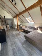 Hinterhaus im Elbhang in Dresden zw, Loschwitz und Pillnitz - Sächsische Schweiz