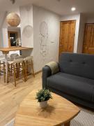 Cozy 1 Bedroom Apartment with Balcony & City Views
