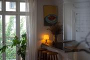 Authentic City Studio - Steps from Central Station