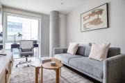 Central London Luxe Flat - Sleeps 4 - Fast WiFi