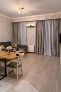 "Stylish Flat & Self Check-in"
